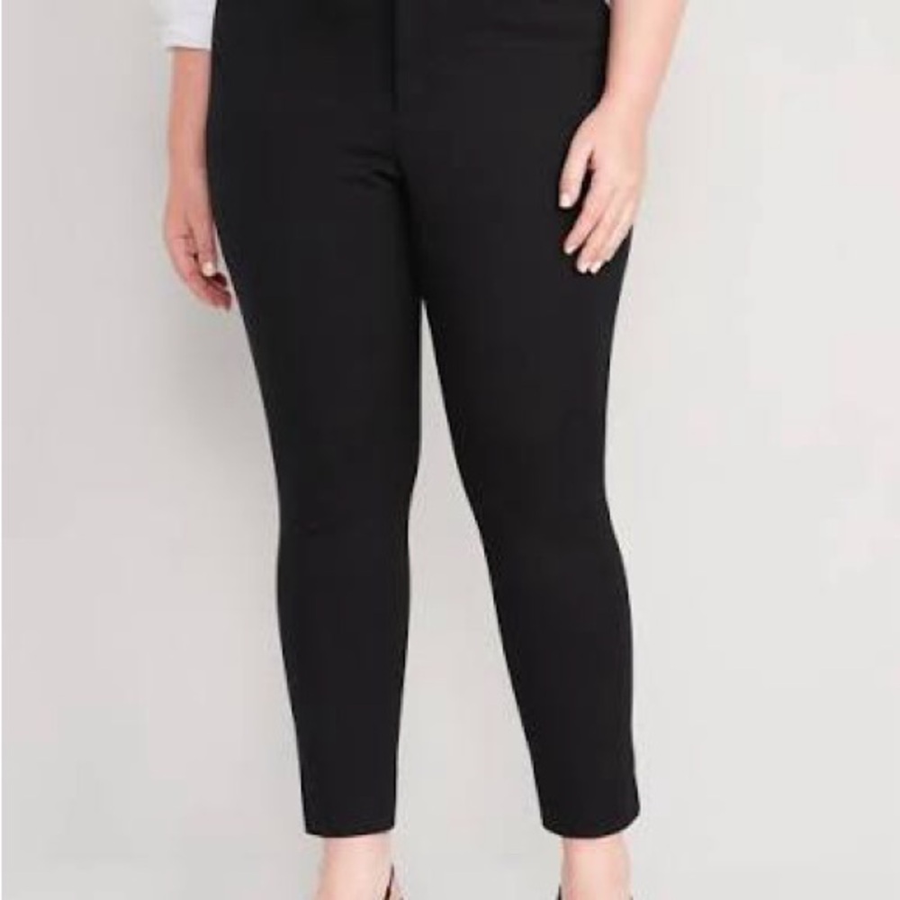 Old Navy pixie  Skinny Pants